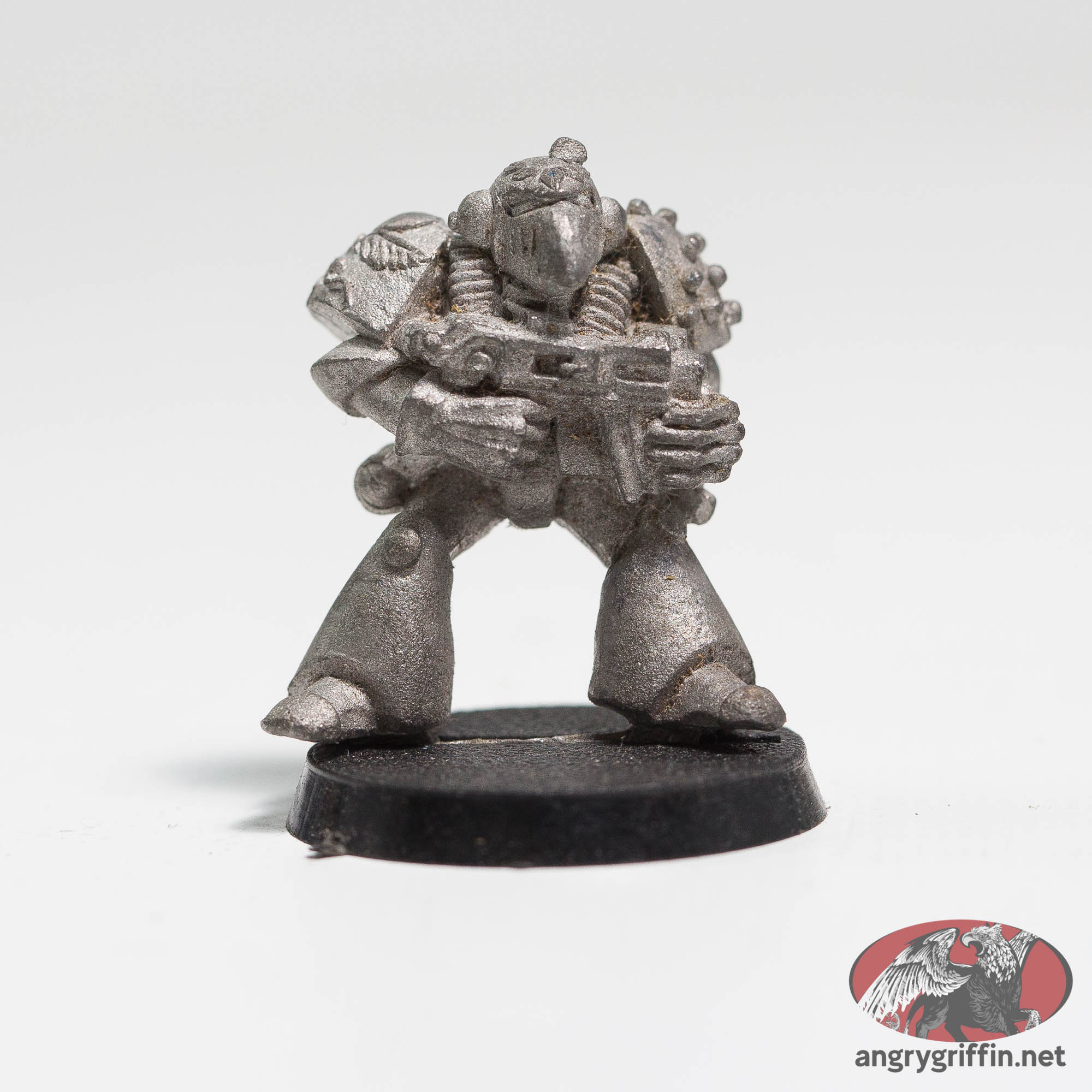 Games Workshop Rogue Trader Space Marine Medic 06 – Angry Griffin