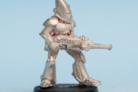 Eldar Guardian with Shuriken Catapult 2
