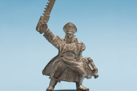 Mordian Iron Guard Lieutenant