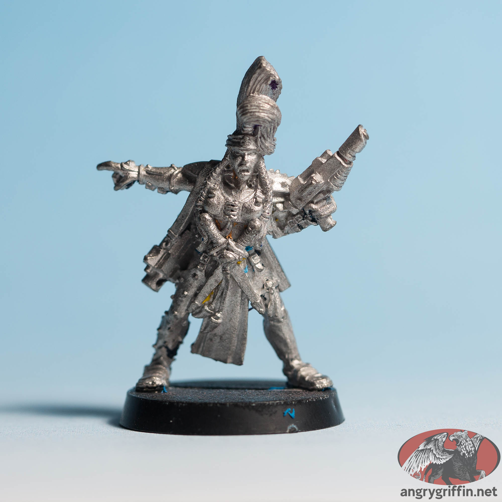 Escher Leader with Bolt Gun and Laspistol