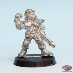 Guardsman with Lasgun and Grenade (Rogue Trader)