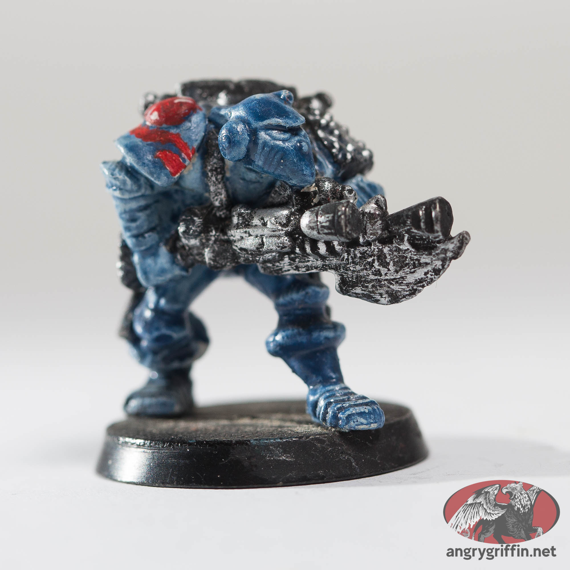 C100 Imperial Marine Advancing
