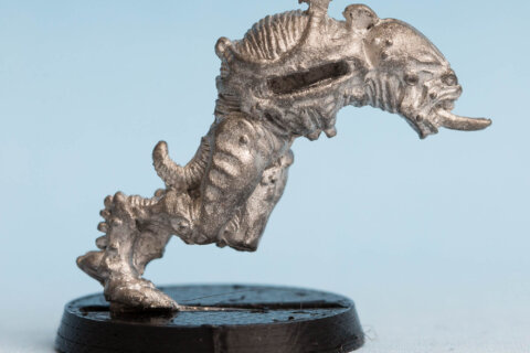 Genestealer Prime 3