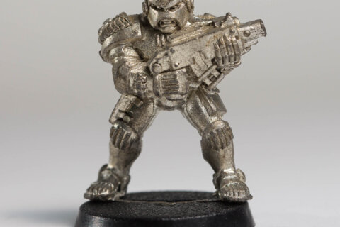 Adeptus Arbites Bolter 2 (Rogue Trader, 2nd Ed.)