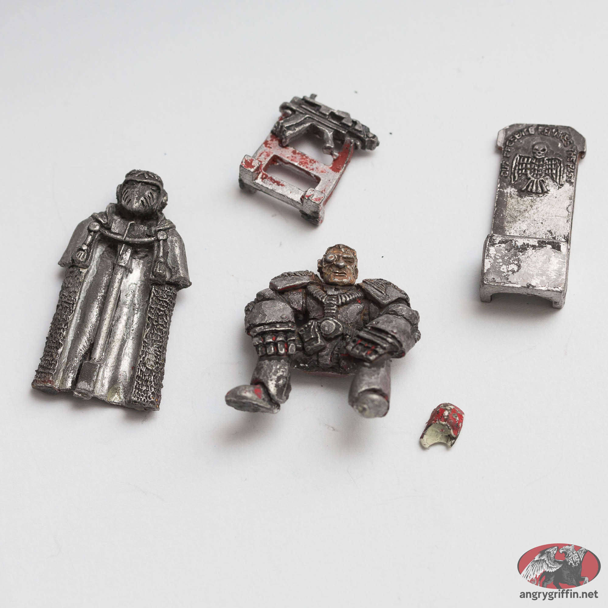 RT105 Imperial Commander Lord Macragge