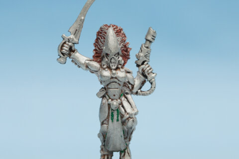 Eldar Howling Banshee 1