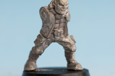 4010 Imperial Guard Penitent