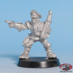 Commissar with Las-Gun 01