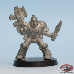 Space Marine Scout With Bolt Pistol and Combat Knife 4