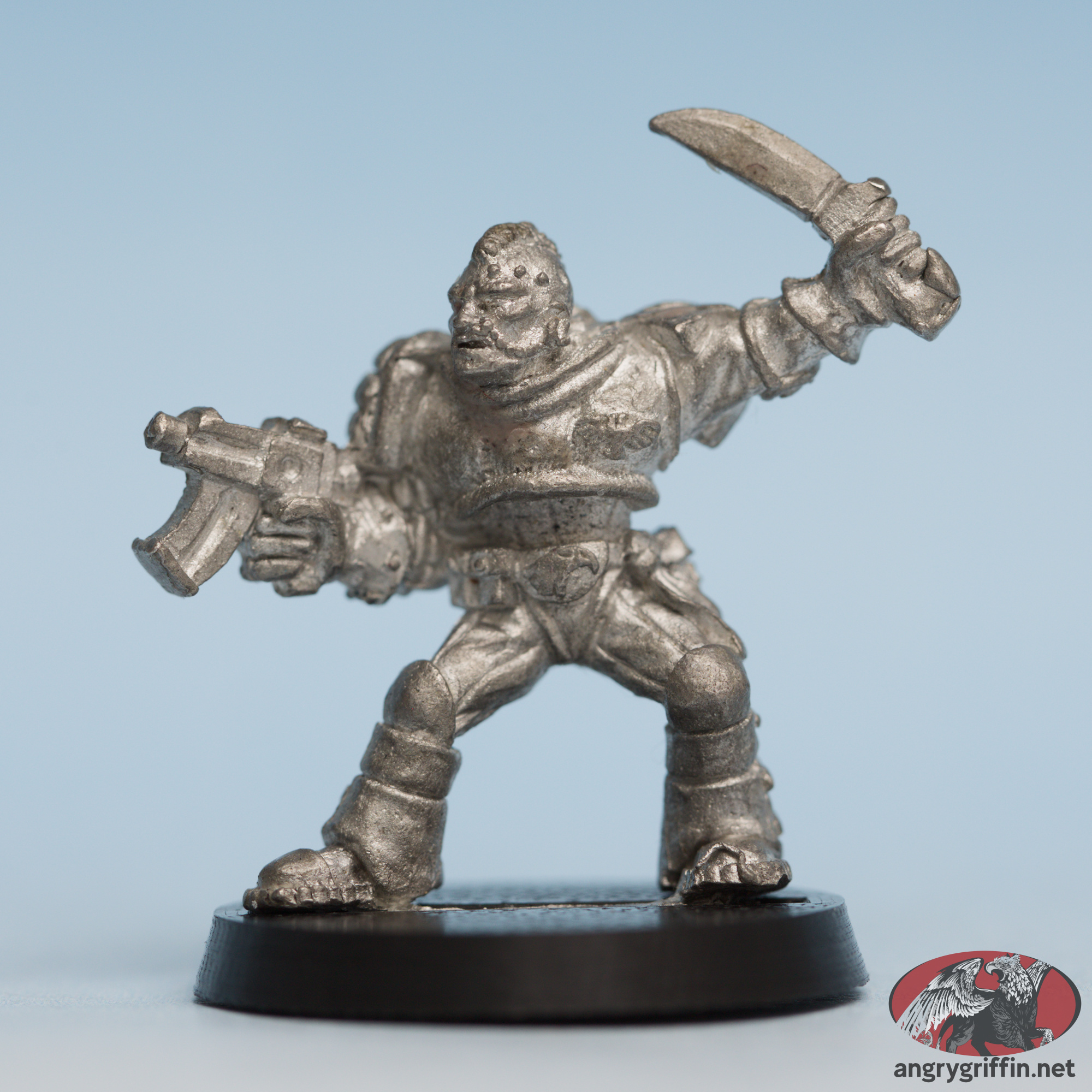 Space Marine Scout With Bolt Pistol and Combat Knife 1