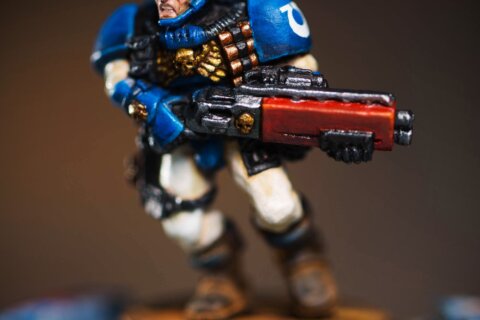 Space Marine Scout with Shotgun 1