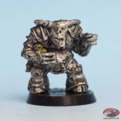 Chaos Heavy Weapon Renegade with Horns (Nurgle)