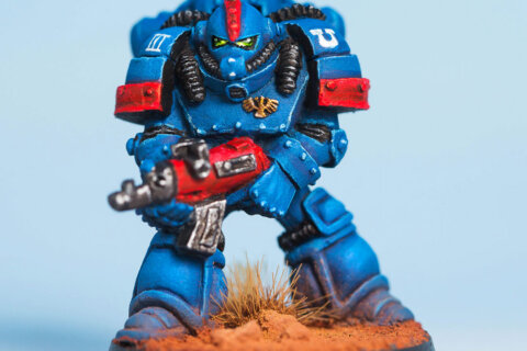 Space Marine in Artificer Armour 1