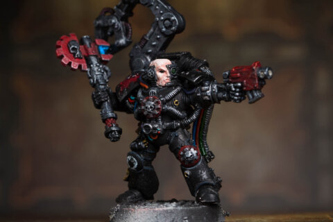 Space Marine Techmarine (Command Group)