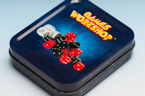 Games Workshop Dice Tin 2004