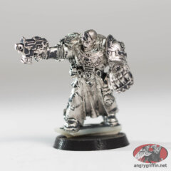 Space Marine Veteran with Power Fist 2