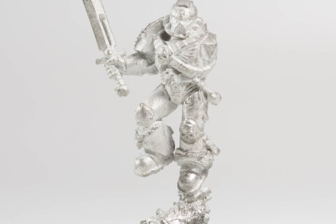 Vanguard Veteran with Power Sword 1